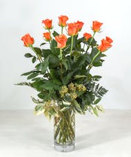 Luxurious Orange Roses in Vase
