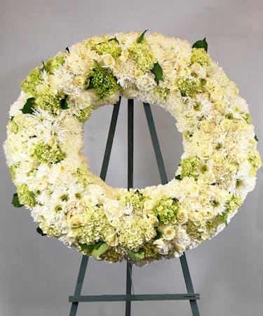 Elegant White and Cream Wreath