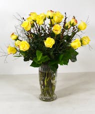 Luxurious Yellow Roses in Vase