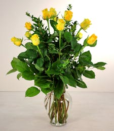 Luxurious Yellow Roses in Vase